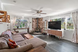 2021 Peacock Dr, Willits, CA 95490 - Photo 4