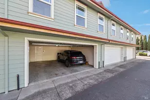 125 Johnson St, Windsor, CA 95492 - Photo 32