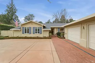 209 Kaanapali Dr, Napa, CA 94558 - Photo 4