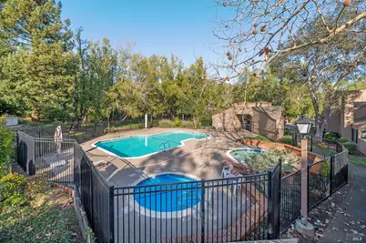 72 Flicker Drive, Novato, CA 94949 - Photo 50