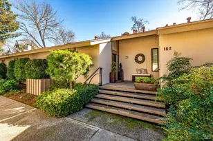 162 Bonnie Brook Dr, Napa, CA 94558 - Photo 2