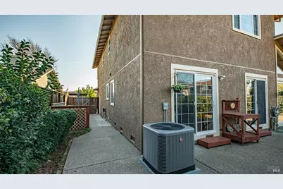 680 Vintage Court, Fairfield, CA 94534 - Photo 44