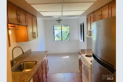 1579 Lincoln Avenue #201, San Rafael, CA 94901 - Photo 12