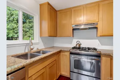 7 Kingston Way, Cotati, CA 94931 - Photo 18