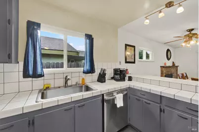 307 Trinity Drive, Vacaville, CA 95687 - Photo 16