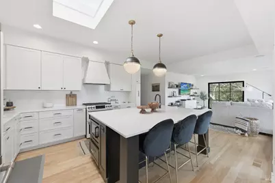 194 Maestro Road, Novato, CA 94947 - Photo 10