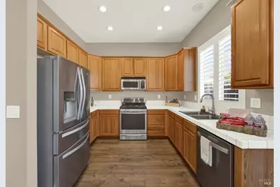 1721 Beale Circle, Suisun City, CA 94585 - Photo 22