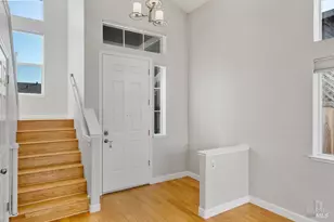 1210 Maple Dr, Rohnert Park, CA 94928 - Photo 2