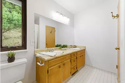 1289 Calle Del Arroyo, Sonoma, CA 95476 - Photo 40