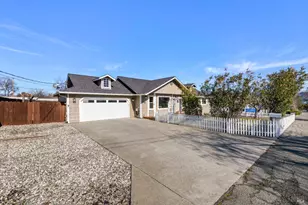 170 Deer Hill Ln, Lakeport, CA 95453 - Photo 2