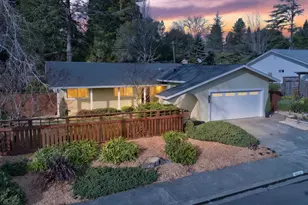 8256 Valley View Dr, Sebastopol, CA 95472 - Photo 4