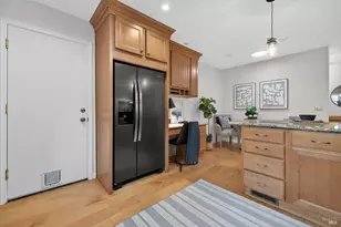 8256 Valley View Dr, Sebastopol, CA 95472 - Photo 14