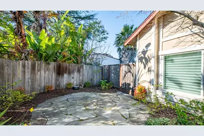 309 Drake Court, Benicia, CA 94510 - Photo 6