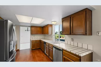 309 Drake Court, Benicia, CA 94510 - Photo 20