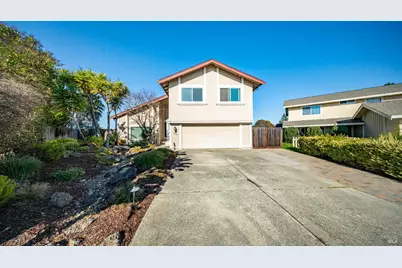 309 Drake Court, Benicia, CA 94510 - Photo 2