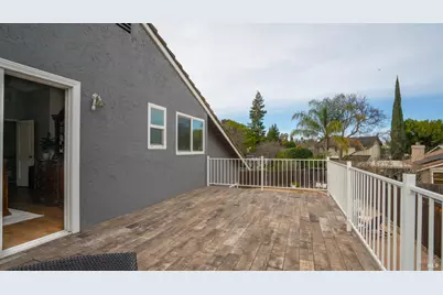 631 Sunnyvale Place, Vacaville, CA 95687 - Photo 38