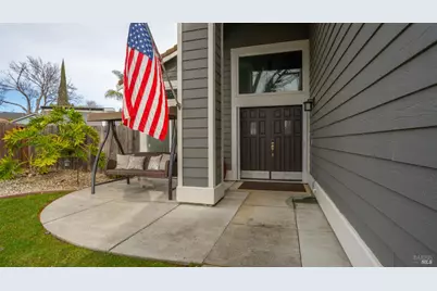 631 Sunnyvale Place, Vacaville, CA 95687 - Photo 4