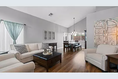 631 Sunnyvale Place, Vacaville, CA 95687 - Photo 6