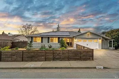 1021 McNear Avenue, Petaluma, CA 94952 - Photo 1