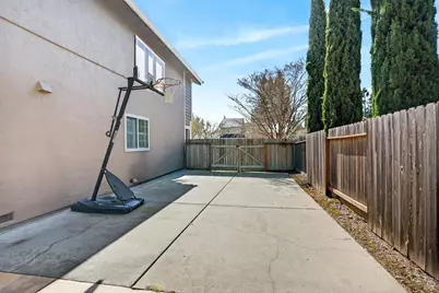 1034 Stonebridge Drive, Napa, CA 94558 - Photo 38