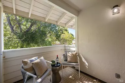 32 Picadilly Court, San Rafael, CA 94903 - Photo 18