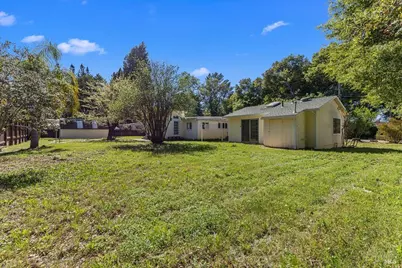 197 Bailhache Avenue, Healdsburg, CA 95448 - Photo 2