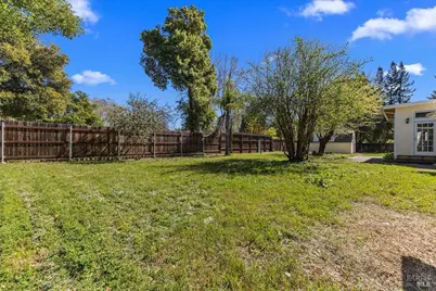 197 Bailhache Avenue, Healdsburg, CA 95448 - Photo 22