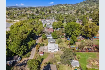 197 Bailhache Avenue, Healdsburg, CA 95448 - Photo 40