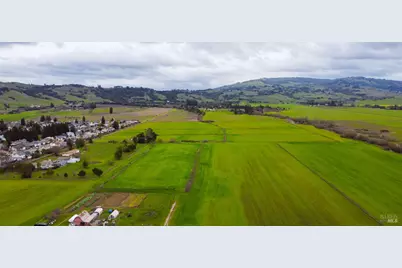 1243 Eleanor Avenue, Rohnert Park, CA 94928 - Photo 44