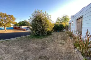 18 Joan Dr, American Canyon, CA 94503 - Photo 6