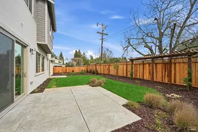 135 Waterstone Court, Napa, CA 94558 - Photo 14
