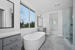 135 Waterstone Ct, Napa, CA 94558 - Photo 30