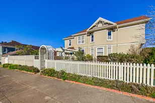 1456 C St, Eureka, CA 95501 - Photo 2