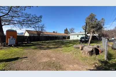 14390 Austin Road, Clearlake, CA 95422 - Photo 4