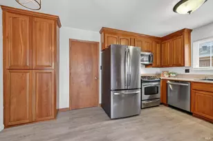 2312 Kathleen Dr, Napa, CA 94558 - Photo 12