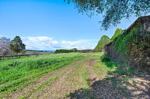 8400 Blackney Rd, Sebastopol, CA 95472 - Photo 14