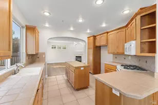 397 Parkview Dr, Healdsburg, CA 95448 - Photo 12