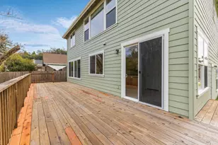 397 Parkview Dr, Healdsburg, CA 95448 - Photo 26