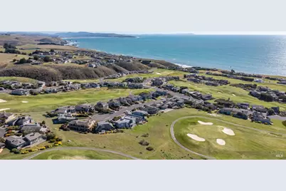 300 Sanderling Court, Bodega Bay, CA 94923 - Photo 12