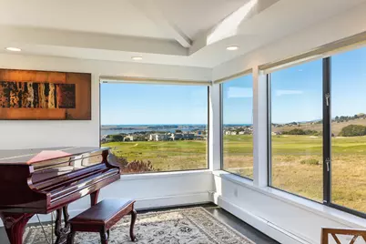 300 Sanderling Court, Bodega Bay, CA 94923 - Photo 2
