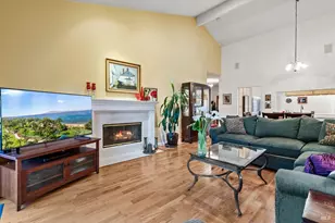 1011 Oak Mesa Dr, Santa Rosa, CA 95409 - Photo 10