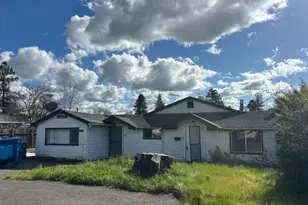 1427 Russell Ave, Santa Rosa, CA 95403 - Photo 2