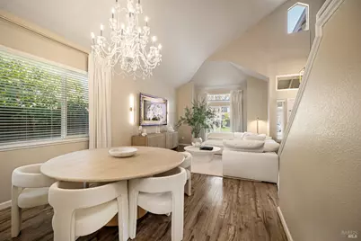 912 Cedar Brook Lane, Vacaville, CA 95687 - Photo 30