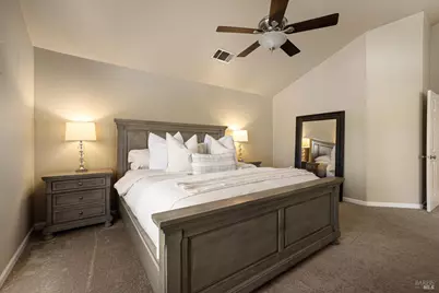 912 Cedar Brook Lane, Vacaville, CA 95687 - Photo 40