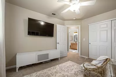 912 Cedar Brook Lane, Vacaville, CA 95687 - Photo 52