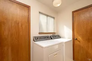 9231 Lakewood Dr, Windsor, CA 95492 - Photo 22
