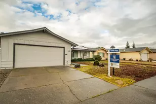 128 Lassen Cir, Vacaville, CA 95687 - Photo 4