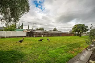 128 Lassen Cir, Vacaville, CA 95687 - Photo 34