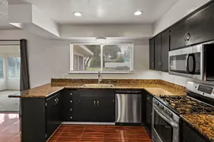 128 Lassen Cir, Vacaville, CA 95687 - Photo 16