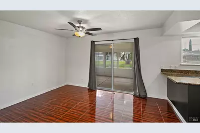 128 Lassen Circle, Vacaville, CA 95687 - Photo 12